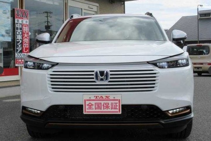 Honda Vezel X - Hunt