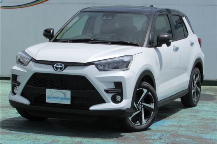 Toyota Raize 1200cc Hybrid 2025 – Brand New