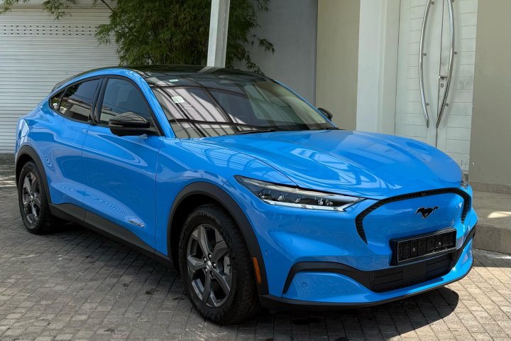 Ford Mustang Mach-E 2024 Rear Wheel Drive