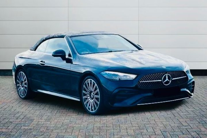 Mercedes-Benz CLE 200h AMG Line Cabriolet 2024