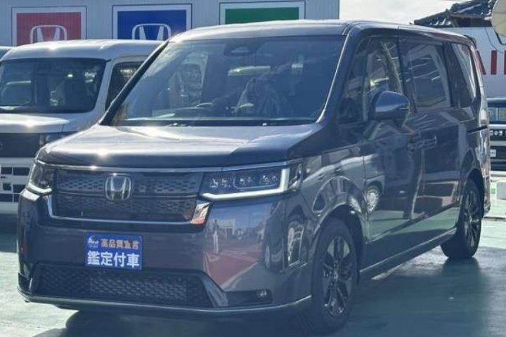 2025 Honda Stepwagon Spada 1.5L | Brand New