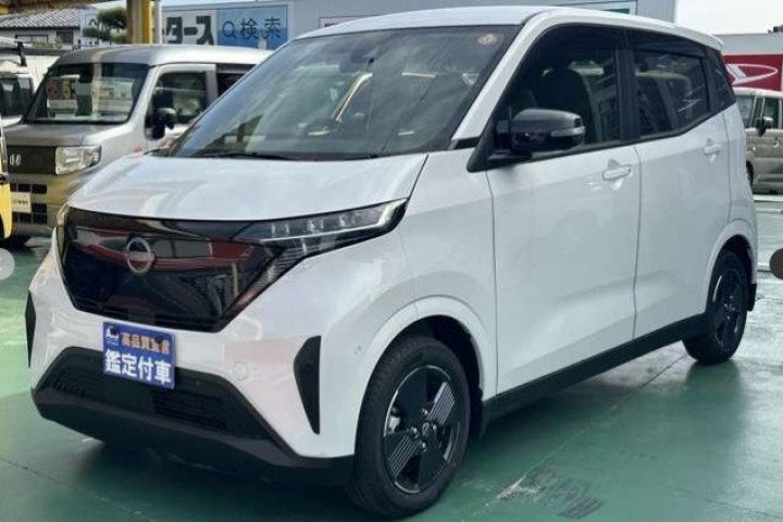 Nissan Sakura EV  G  2025